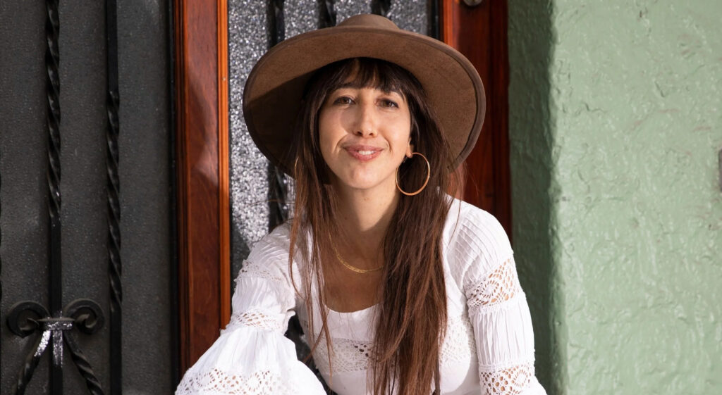 Elevating your EPK with Allie Silver - photo by Angie Smith Photography -
